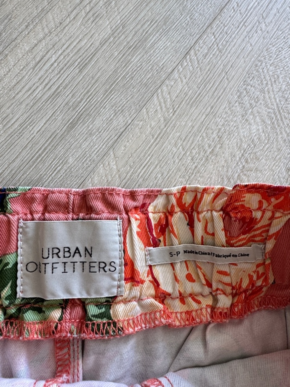 Drawstring Shorts - Picture 5 of 6